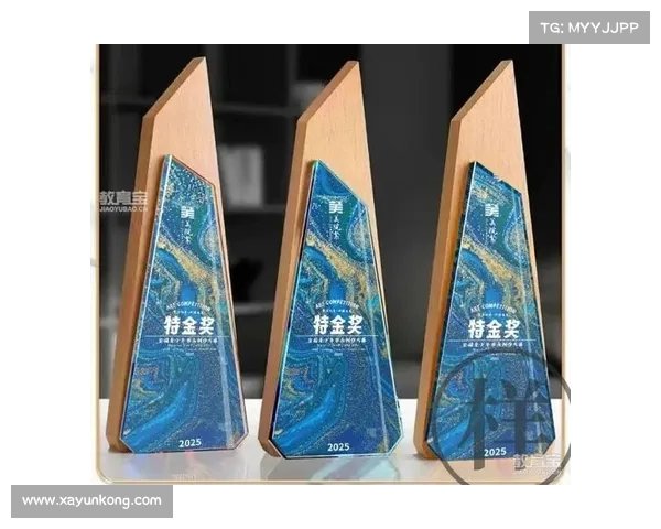 网球比赛奖杯设计创意探讨与美学呈现对赛事品牌形象的深远影响 网球比赛奖杯设计创意探讨与美学呈现对赛事品牌形象的深远影响